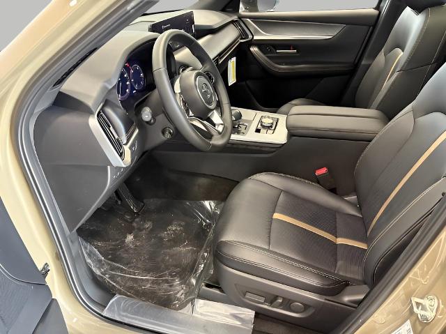 2025 Mazda CX-70 Vehicle Photo in Green Bay, WI 54304