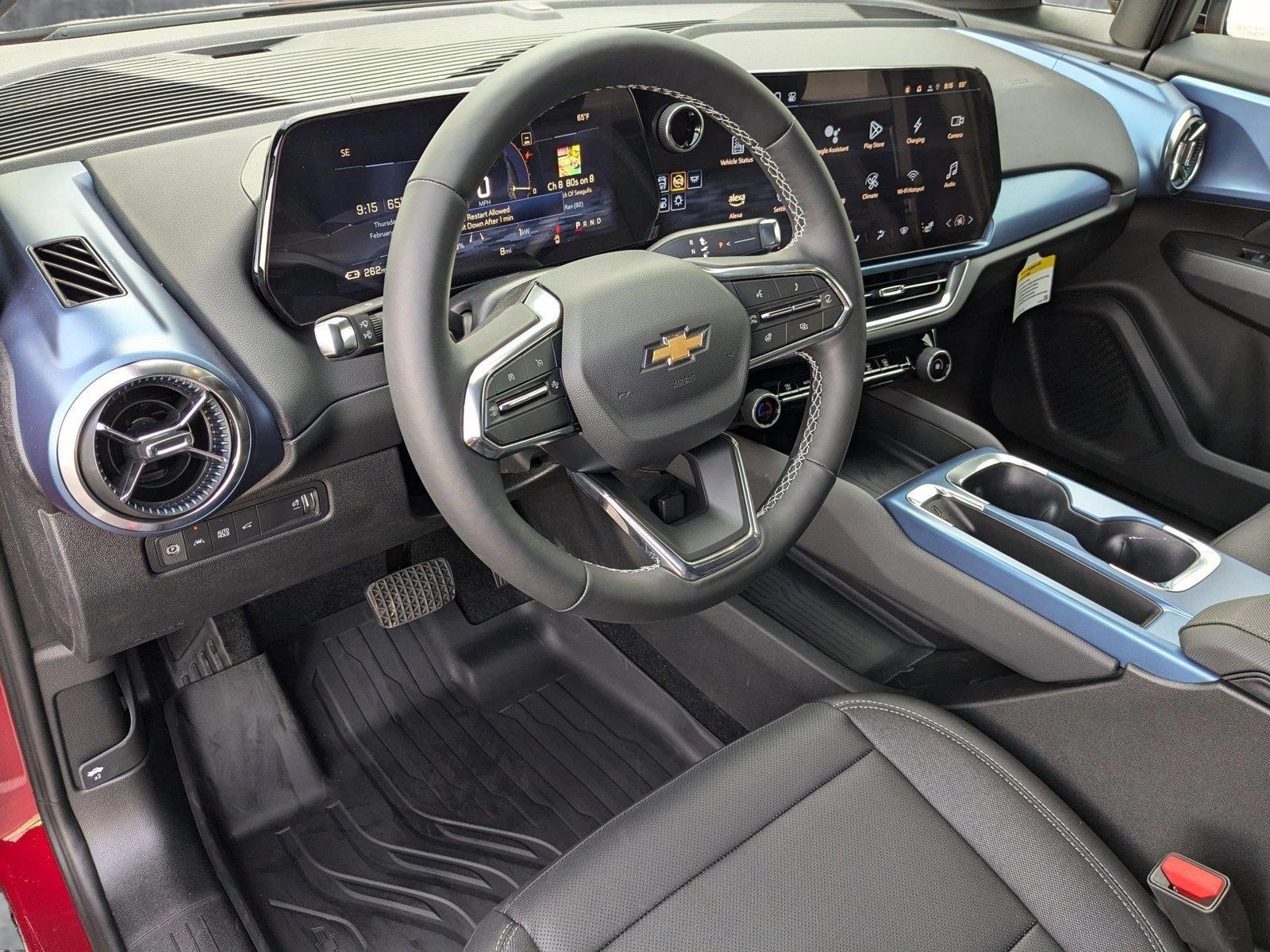 2025 Chevrolet Equinox EV Vehicle Photo in VALENCIA, CA 91355-1705