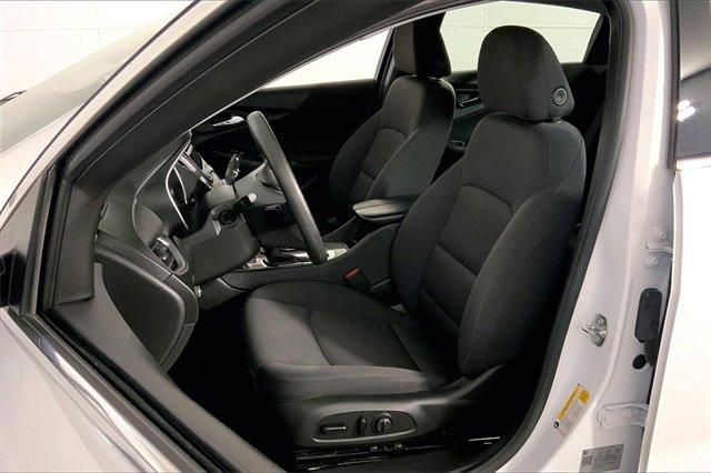 2023 Chevrolet Malibu Vehicle Photo in KANSAS CITY, MO 64114-4502