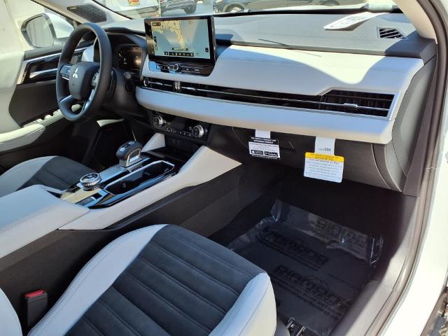 2025 Mitsubishi Outlander Vehicle Photo in Tampa, FL 33612