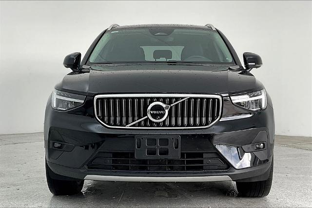 2024 Volvo XC40 Vehicle Photo in Grapevine, TX 76051