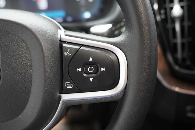 2022 Volvo XC60 Vehicle Photo in GRAPEVINE, TX 76051