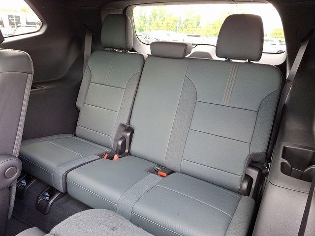 2024 GMC Acadia Vehicle Photo in DANBURY, CT 06810-5034