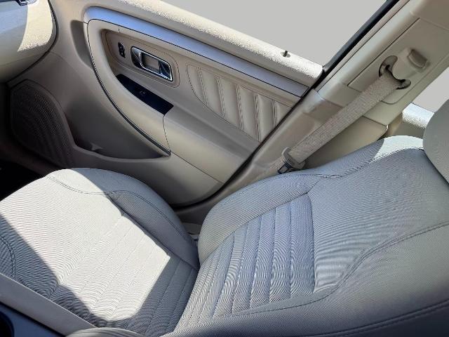 2016 Ford Taurus Vehicle Photo in Oshkosh, WI 54901