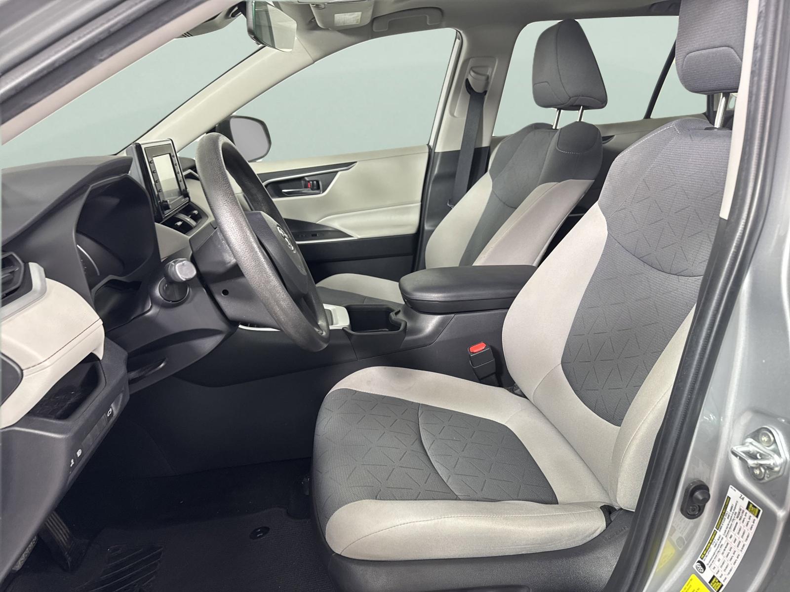 2022 Toyota RAV4 Vehicle Photo in GEORGETOWN, TX 78626-7508