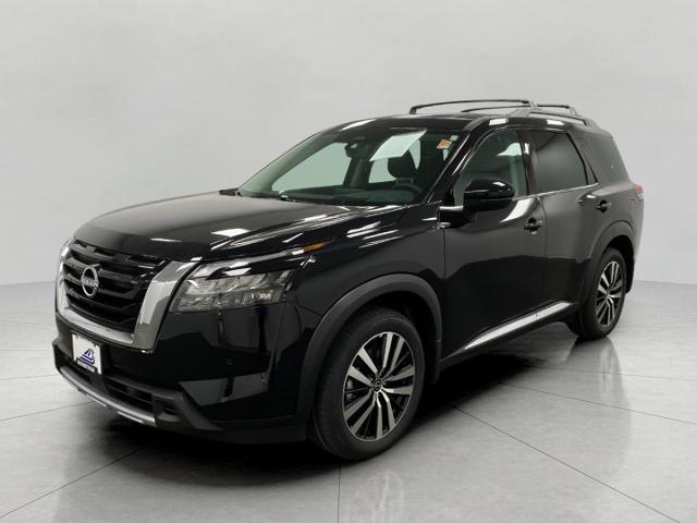 2025 Nissan Pathfinder Vehicle Photo in Appleton, WI 54913