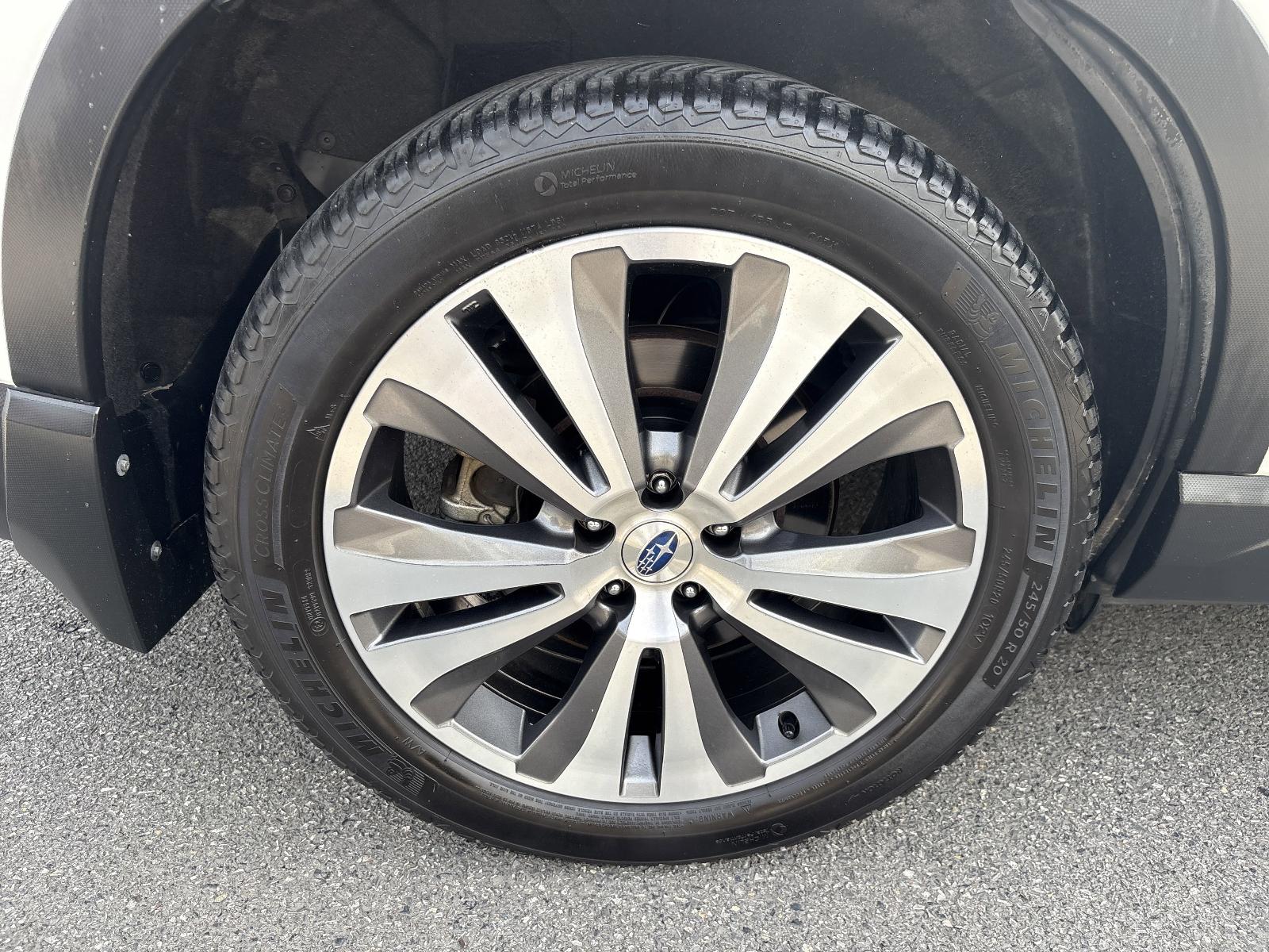 2019 Subaru Ascent Vehicle Photo in Mechanicsburg, PA 17050