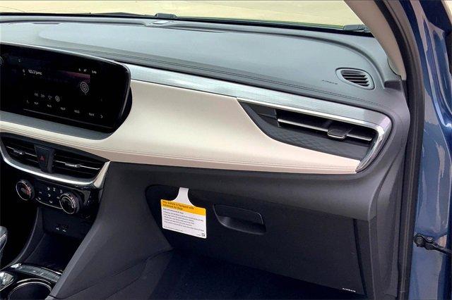 2025 Buick Encore GX Vehicle Photo in TOPEKA, KS 66609-0000