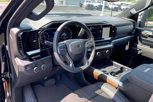 2025 Chevrolet Silverado 2500 HD Vehicle Photo in INDEPENDENCE, MO 64055-1314