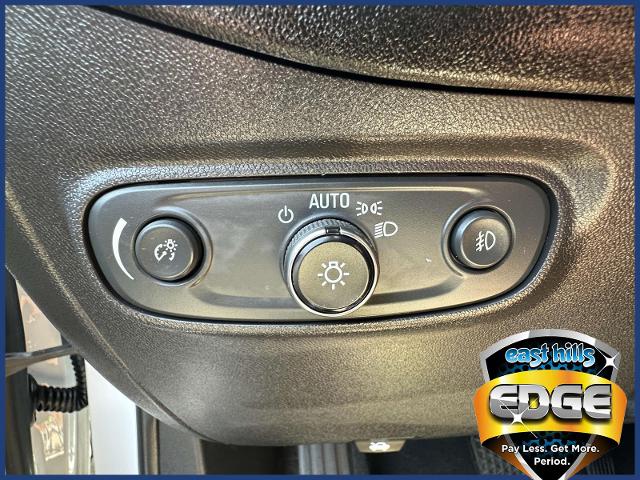 2021 Chevrolet Equinox Vehicle Photo in Roslyn, NY 11576