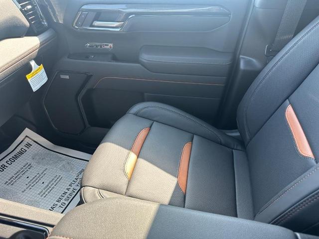 2026 GMC Sierra 1500 Vehicle Photo in COLUMBIA, MO 65203-3903