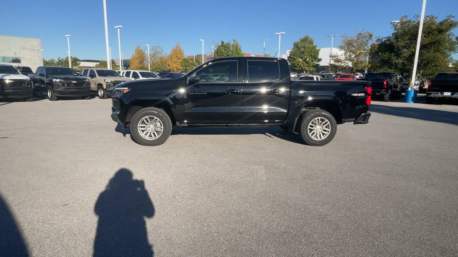 2024 Chevrolet Colorado Vehicle Photo in BENTONVILLE, AR 72712-4322