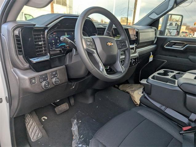 2025 Chevrolet Silverado 3500 HD CC Vehicle Photo in ENGLEWOOD, CO 80113-6708