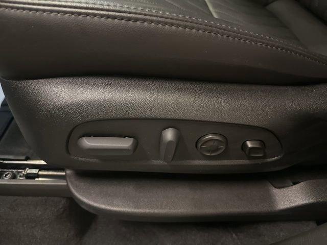 2023 Buick Enclave Vehicle Photo in MEDINA, OH 44256-9631