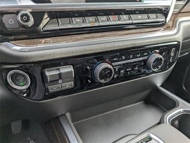 2025 Chevrolet Silverado 1500 Vehicle Photo in ENGLEWOOD, CO 80113-6708