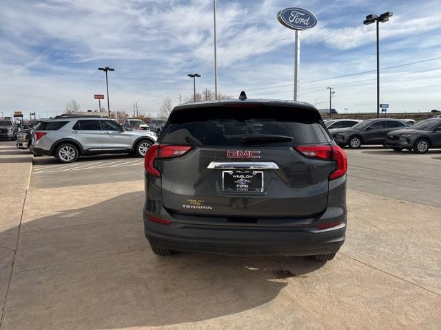 2020 GMC Terrain Vehicle Photo in Winslow, AZ 86047-2439