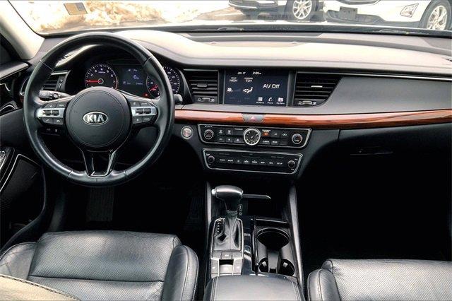 2019 Kia Cadenza Vehicle Photo in KANSAS CITY, MO 64114-4502