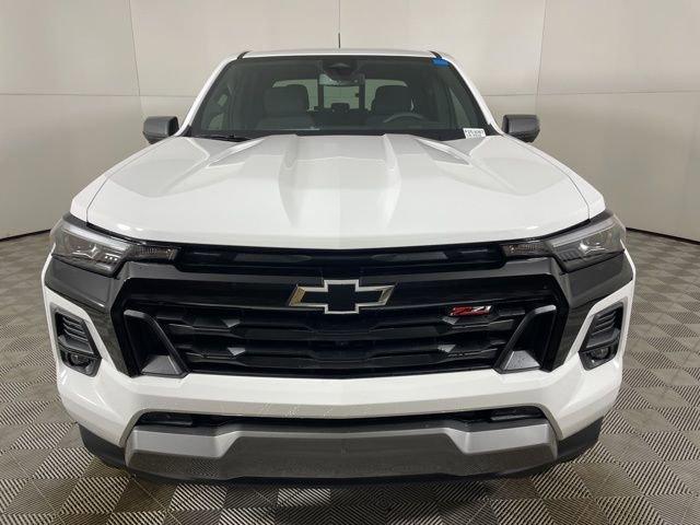 2025 Chevrolet Colorado Vehicle Photo in PHOENIX, AZ 85014-3381
