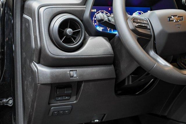 2025 Chevrolet Colorado Vehicle Photo in EVERETT, WA 98203-5662