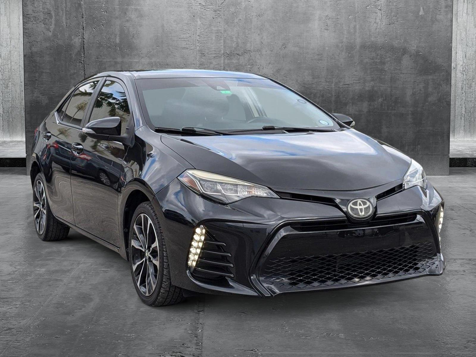 2019 Toyota Corolla Vehicle Photo in Miami, FL 33015