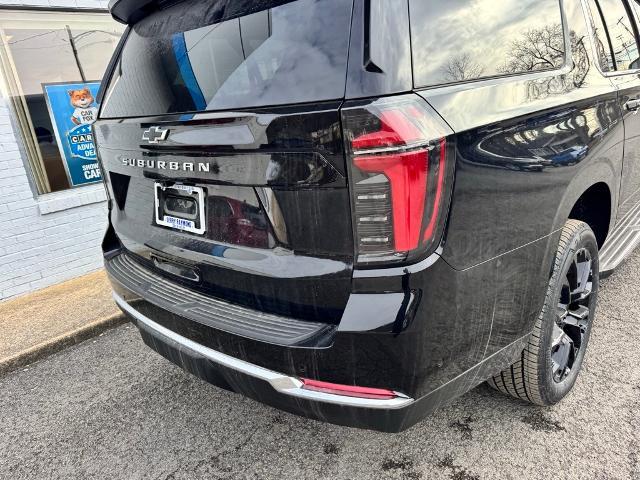 2025 Chevrolet Suburban Vehicle Photo in FAIRMONT, WV 26554-2318