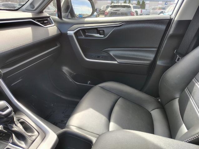 2022 Toyota RAV4 Vehicle Photo in GREEN BAY, WI 54304-5303