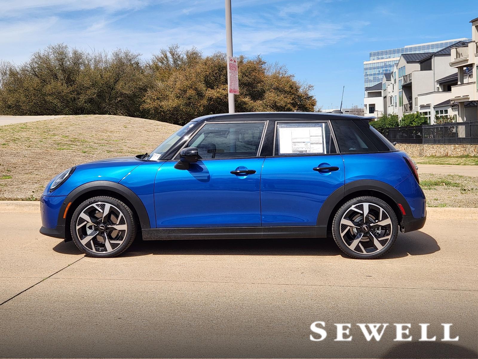 2025 MINI Cooper S Hardtop 4 Door Vehicle Photo in PLANO, TX 75024