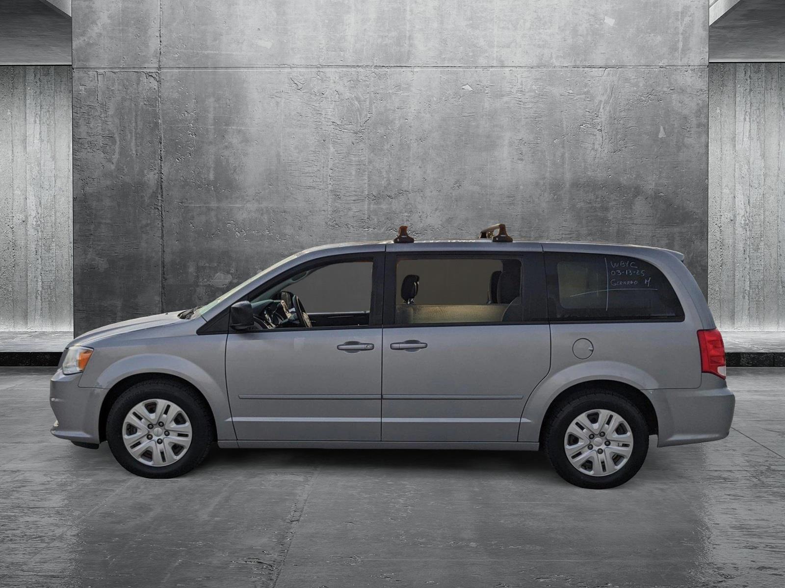 2017 Dodge Grand Caravan Vehicle Photo in Davie, FL 33331