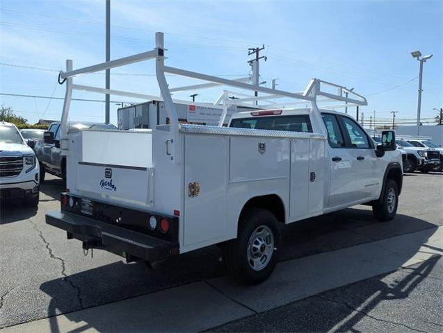 2025 GMC Sierra 2500 HD Vehicle Photo in PASADENA, CA 91107-3803