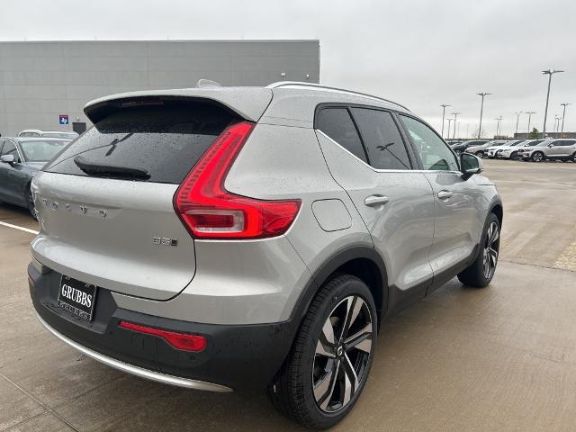 2025 Volvo XC40 Vehicle Photo in Grapevine, TX 76051