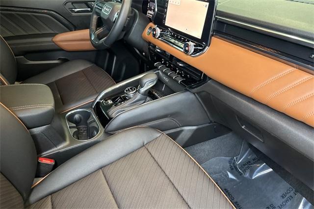 2023 GMC Canyon Vehicle Photo in ELK GROVE, CA 95757-8703
