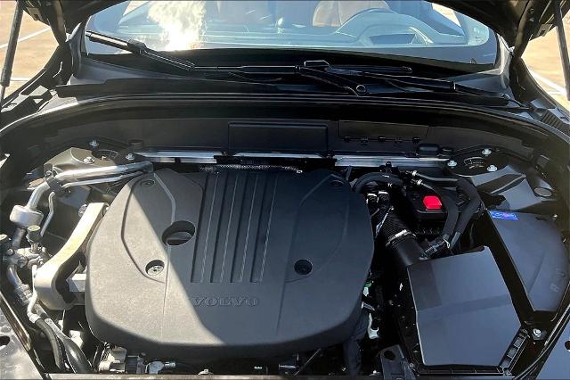 2022 Volvo XC60 Vehicle Photo in Houston, TX 77007