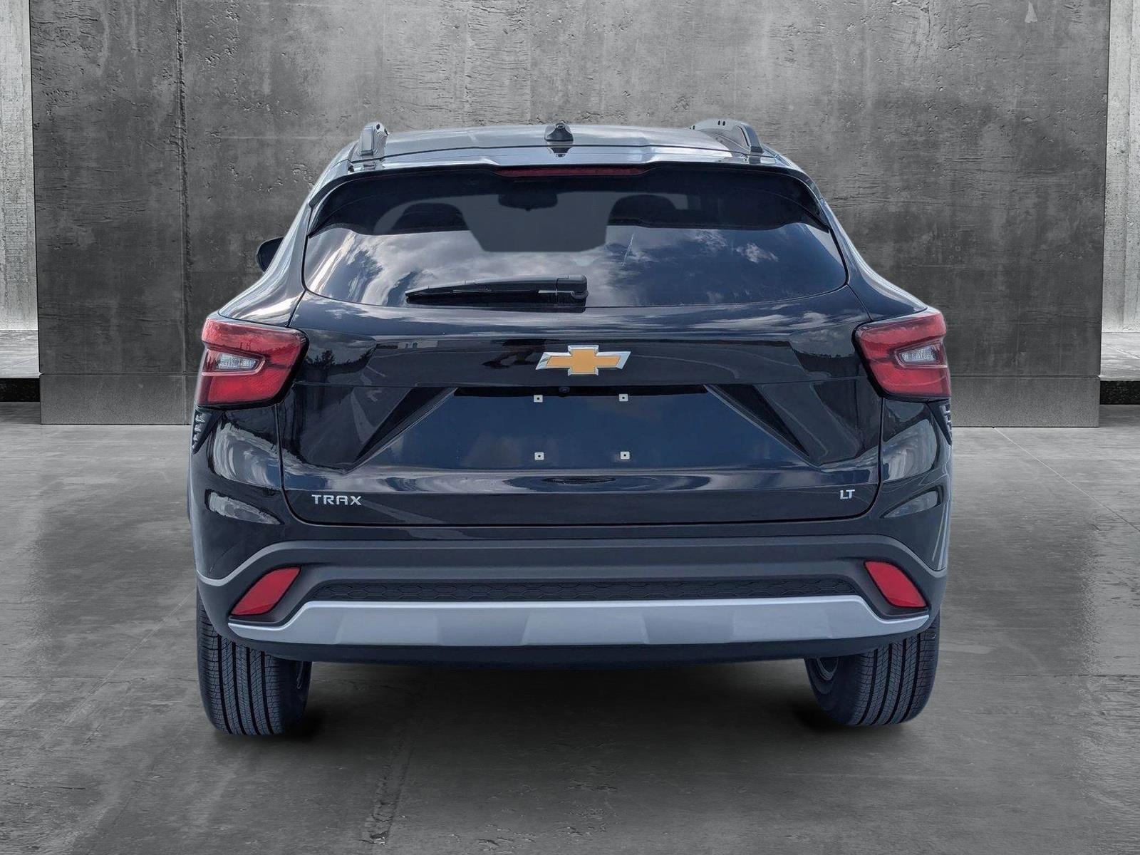 2025 Chevrolet Trax Vehicle Photo in PEMBROKE PINES, FL 33024-6534
