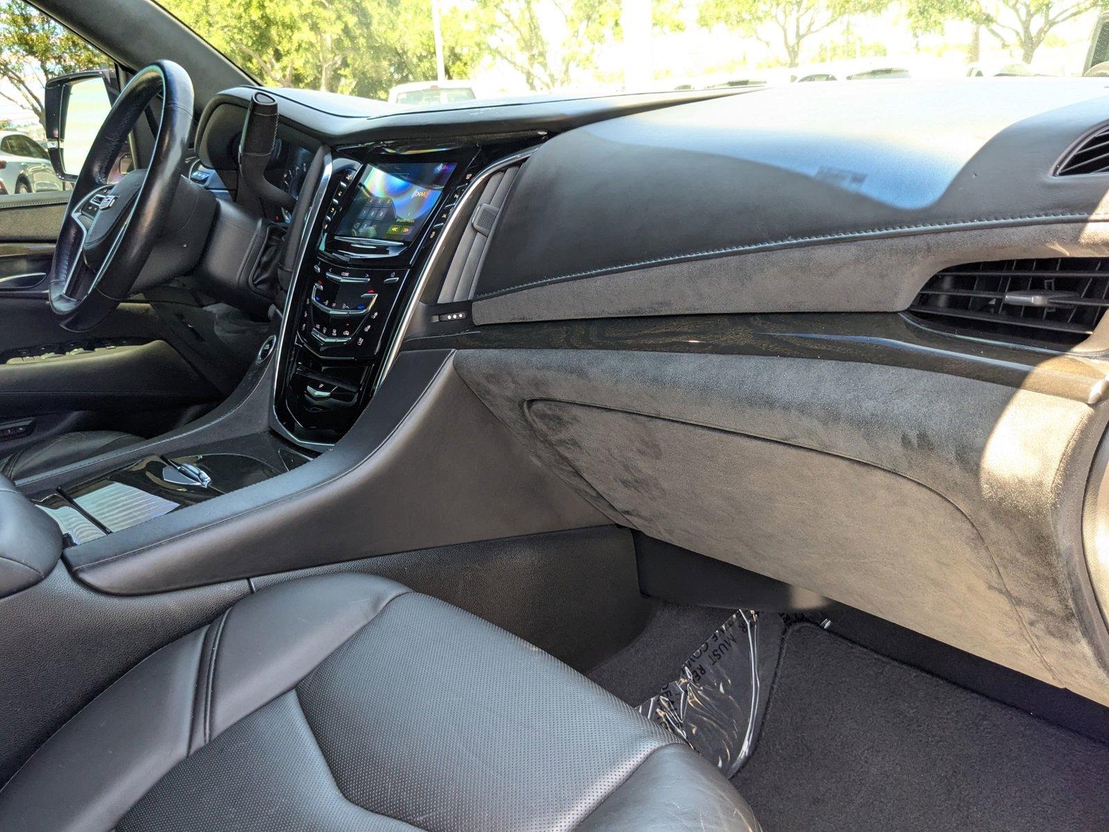 2016 Cadillac Escalade ESV Vehicle Photo in St. Petersburg, FL 33713