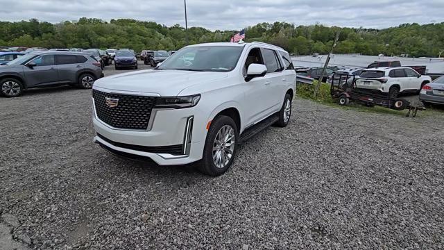 2023 Cadillac Escalade Vehicle Photo in Pleasant Hills, PA 15236