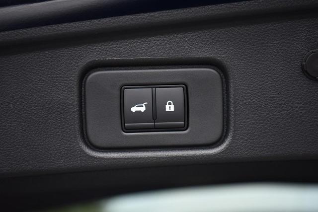 2025 Nissan Pathfinder Vehicle Photo in Ballwin, MO 63011