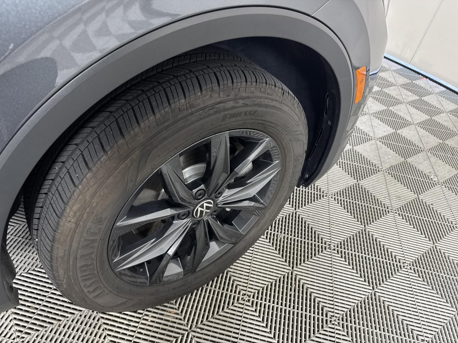 2024 Volkswagen Tiguan Vehicle Photo in Georgetown, TX 78626