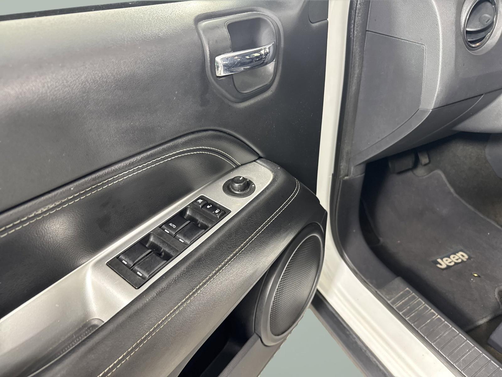 2016 Jeep Compass Vehicle Photo in Georgetown, TX 78626