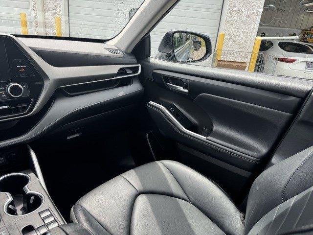 2023 Toyota Highlander Vehicle Photo in Mechanicsburg, PA 17050-1707