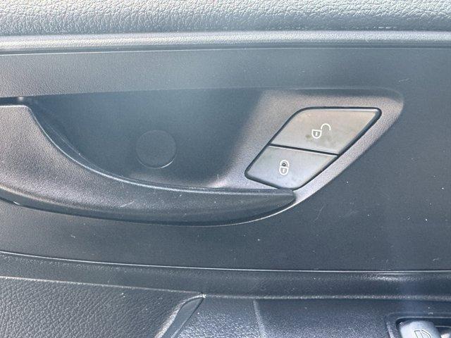 2020 Mercedes-Benz Metris Passenger Van Vehicle Photo in LEOMINSTER, MA 01453-2952
