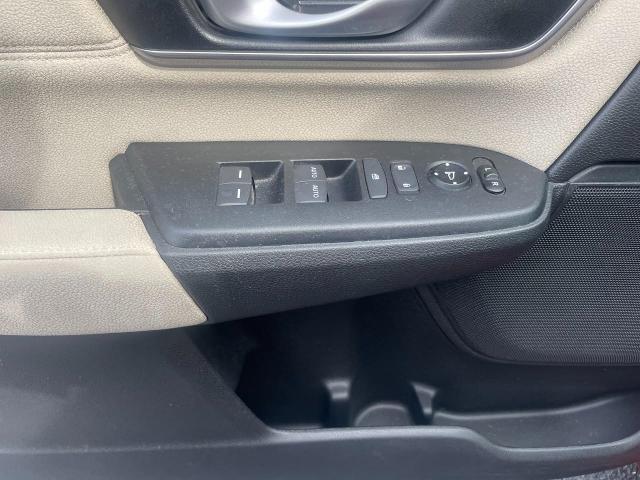 2017 Honda CR-V Vehicle Photo in Oshkosh, WI 54904