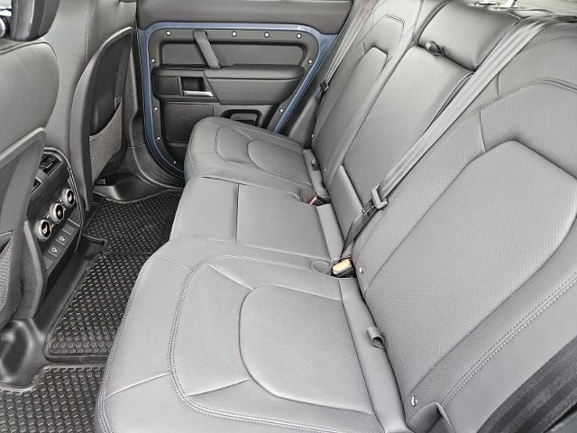2025 Defender Vehicle Photo in AUSTIN, TX 78717