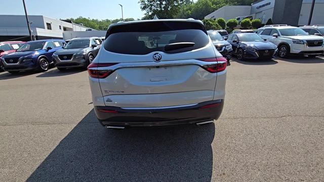 2021 Buick Enclave Vehicle Photo in Pleasant Hills, PA 15236