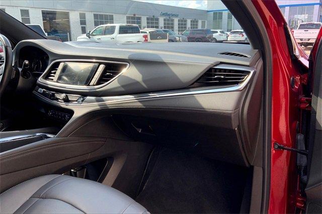 2024 Buick Enclave Vehicle Photo in TOPEKA, KS 66609-0000