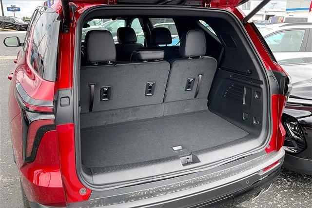 2025 Chevrolet Traverse Vehicle Photo in INDEPENDENCE, MO 64055-1314