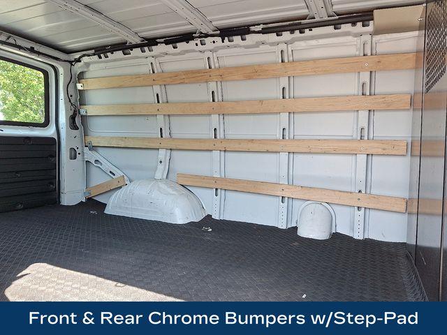 2023 GMC Savana Cargo 2500 Vehicle Photo in PAWLING, NY 12564-3219