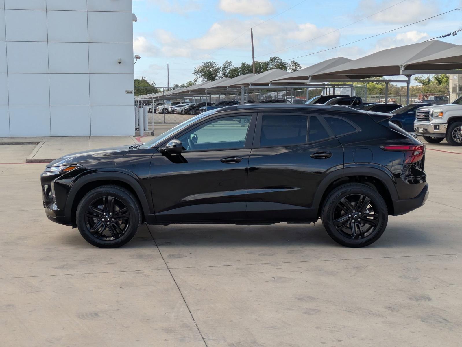 2025 Chevrolet Trax Vehicle Photo in SELMA, TX 78154-1460