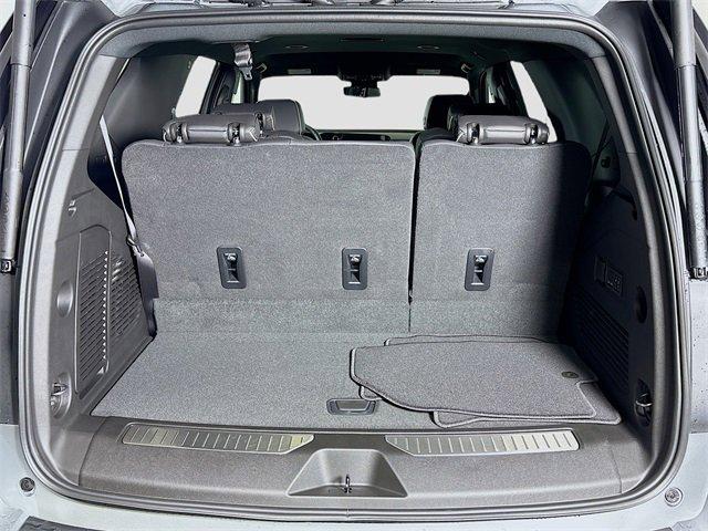 2025 Chevrolet Tahoe Vehicle Photo in PUYALLUP, WA 98371-4149
