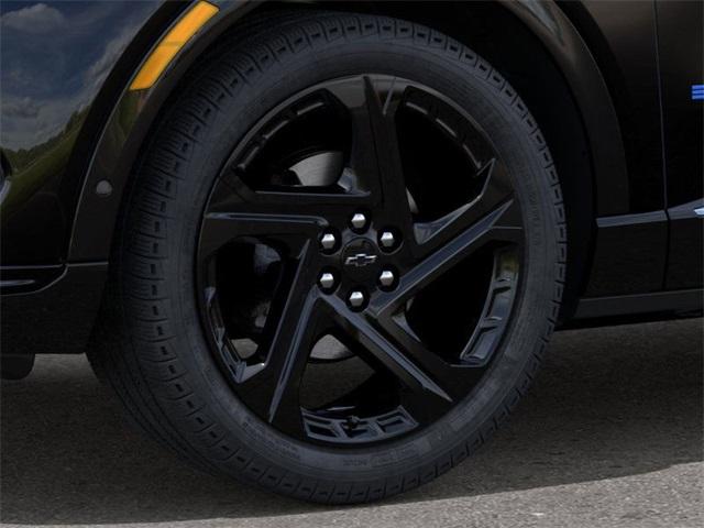 2025 Chevrolet Equinox EV Vehicle Photo in ENGLEWOOD, CO 80113-6708