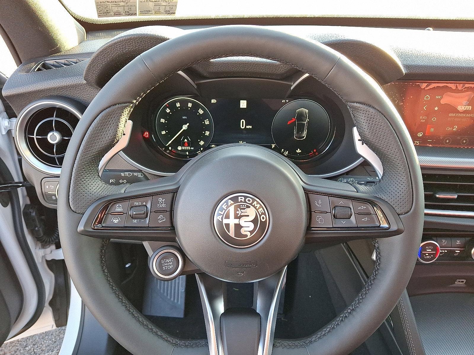 2025 Alfa Romeo Stelvio Vehicle Photo in Willow Grove, PA 19090